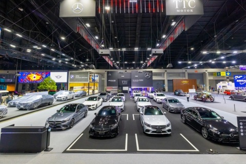 印度巴拉特车、房车、客车展展会现场图片