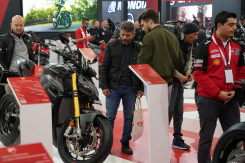 土耳其伊斯坦布尔摩托车、自行车展览会展会现场图片