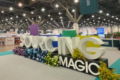 美国拉斯维加斯春季服装展展会现场图片