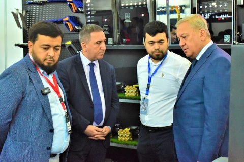 中亚五国（乌兹别克斯坦）国际汽车零配件及售后服务展展会现场图片