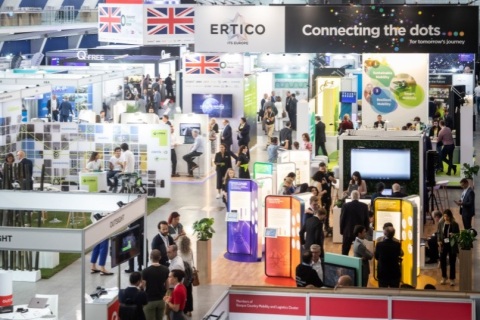 迪拜世界智能交通大会展会现场图片