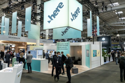 迪拜世界智能交通大会展会现场图片