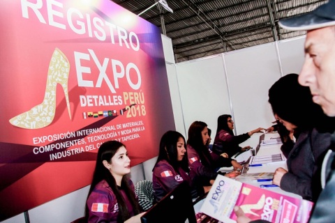秘鲁利马皮革及鞋材展览会展会现场图片