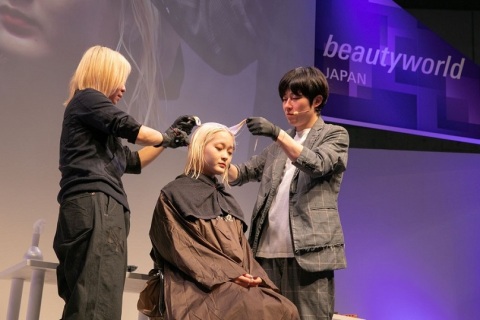 日本名古屋美容展览会展会现场图片