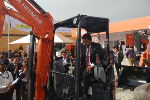 孟加拉达卡工程机械、建筑机械展览会展会现场图片