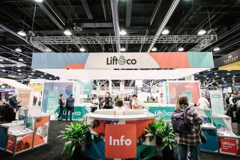 加拿大电子烟及大麻展览会展会现场图片