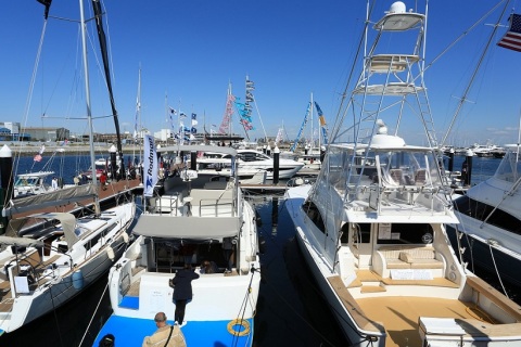 日本横滨船舶游艇展览会JIBS展会现场图片