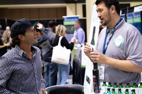 加拿大电子烟及大麻展览会展会现场图片