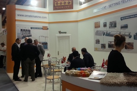 中东迪拜地面铺装、地板展览会展会现场图片