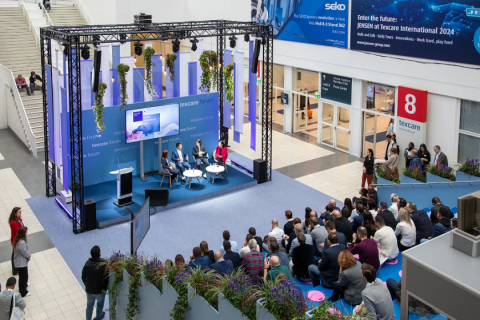 德国法兰克福纺织品专业处理洗衣展览会展会现场图片