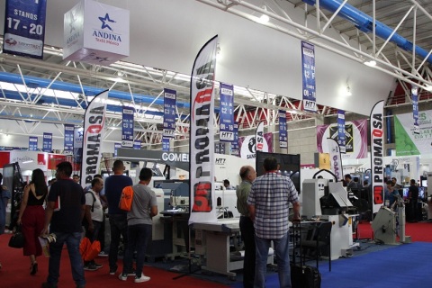 墨西哥莱昂皮革鞋展览会展会现场图片