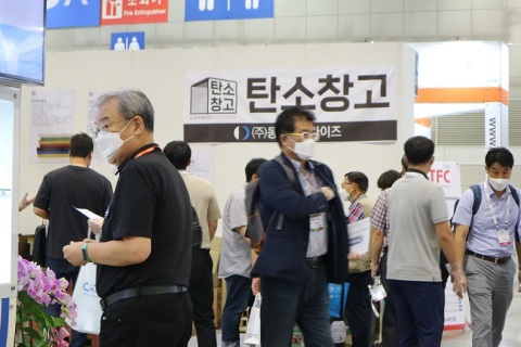 韩国首尔塑料橡胶展览会展会现场图片