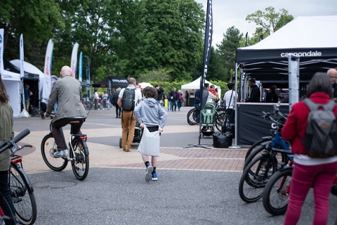 法国巴黎自行车展览会展会现场图片