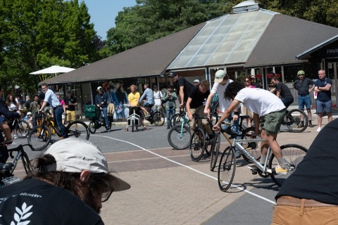 法国巴黎自行车展览会展会现场图片