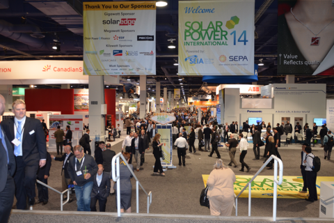 美国电动汽车展展会现场图片