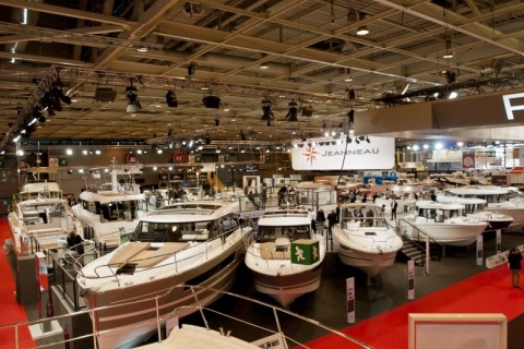 法国巴黎游艇及水上运动展览会展会现场图片