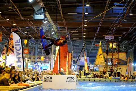 法国巴黎游艇及水上运动展览会展会现场图片