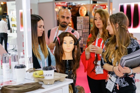 沙特利雅得美容美发展览会展会现场图片