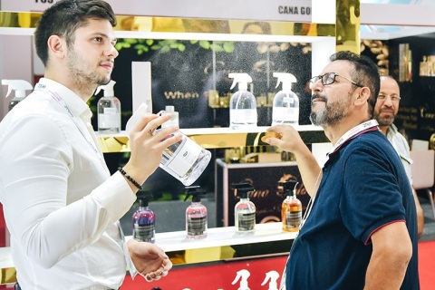 沙特利雅得美容美发展览会展会现场图片