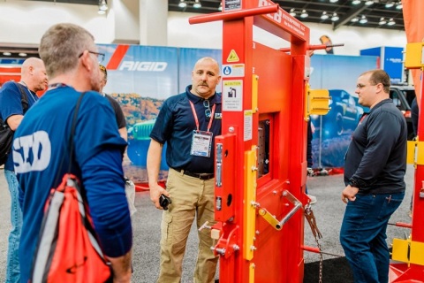 美国印第安纳波利斯消防展览会展会现场图片