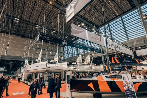 法国巴黎游艇及水上运动展览会展会现场图片