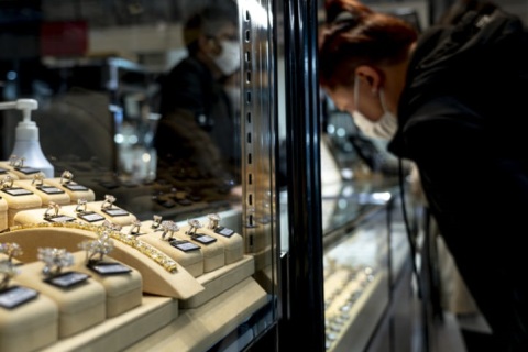 日本山梨珠宝展览会YJF展会现场图片