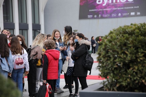 土耳其伊斯坦布尔鞋及箱包展览会展会现场图片