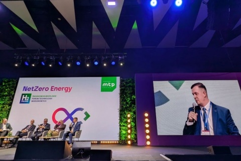 波兰太阳能光伏、风能及可再生能源展览会展会现场图片