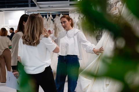 意大利米兰婚纱礼服展览会展会现场图片