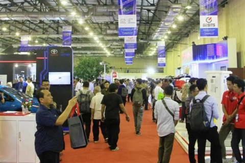 马来西亚新能源电动汽车及电池展览会展会现场图片