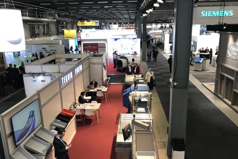 西班牙欧洲候机楼设备展览会展会现场图片