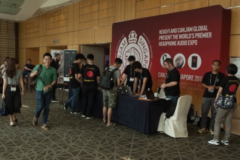新加坡HiFi耳机展览会展会现场图片