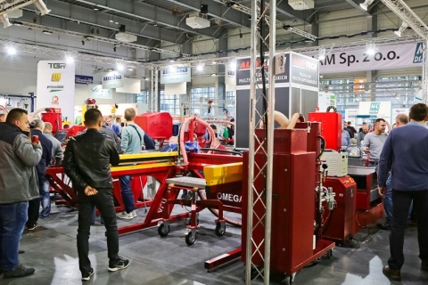 波兰波兹南玻璃工业展览会展会现场图片