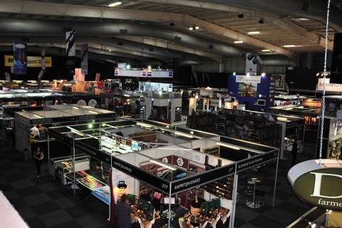 南非约翰内斯堡狩猎、枪械、刀具展览会展会现场图片