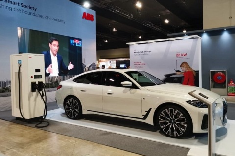 马来西亚新能源电动汽车及电池展览会展会现场图片