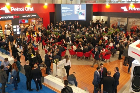 土耳其伊斯坦布尔石油天然气展览会展会现场图片