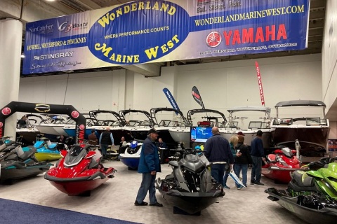 美国底特律游艇展览会展会现场图片