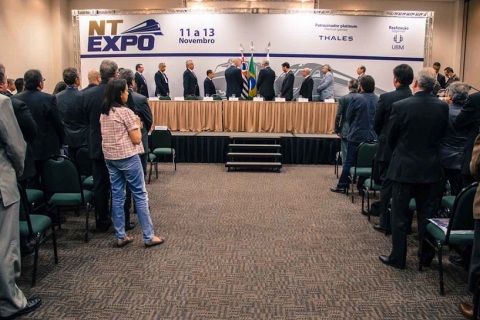 巴西圣保罗铁路轨道交通展览会展会现场图片