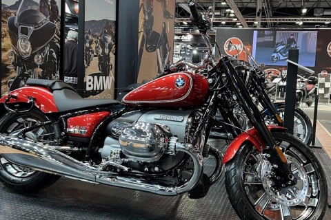 西班牙马德里摩托车及配件展览会展会现场图片