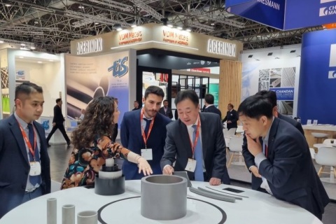 韩国釜山离岸石油天然气展览会展会现场图片