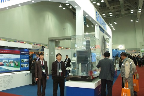 韩国釜山离岸石油天然气展览会展会现场图片