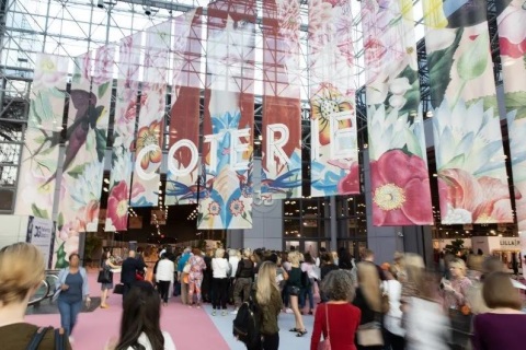 美国纽约春季服装配饰展展会现场图片