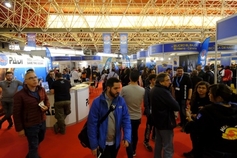 西班牙巴塞罗那潜水展览会展会现场图片