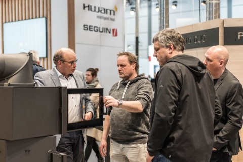 德国莱比锡壁炉及烧烤庭院设备展览会展会现场图片