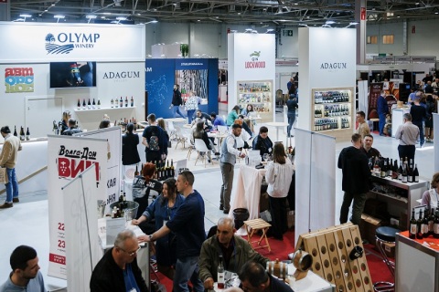 俄罗斯葡萄酒展览会展会现场图片