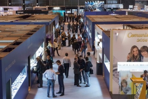 西班牙马德里时尚珠宝及钟表展春季展会现场图片