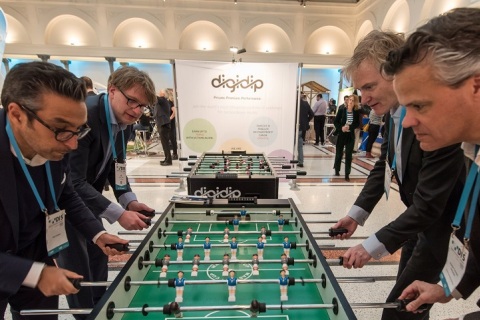 德国柏林大脑峰会展会现场图片