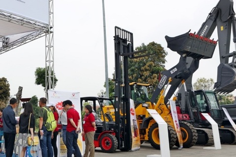 越南工程机械、商用车辆及配件展览会展会现场图片