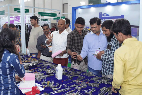 印度康复护理及养老用品展览会展会现场图片