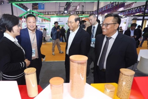 中国饲料工业展览会-青岛饲料展展会现场图片